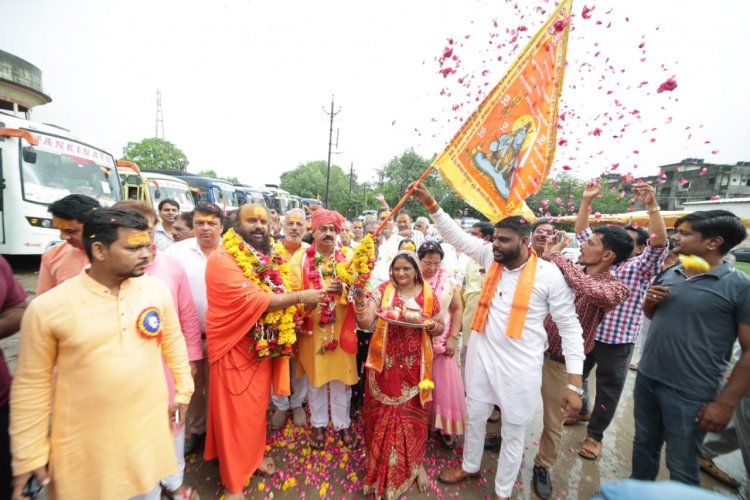 किसके सानिध्य मे पहली बार निकली रतलाम से उज्जैन महांकाल यात्रा